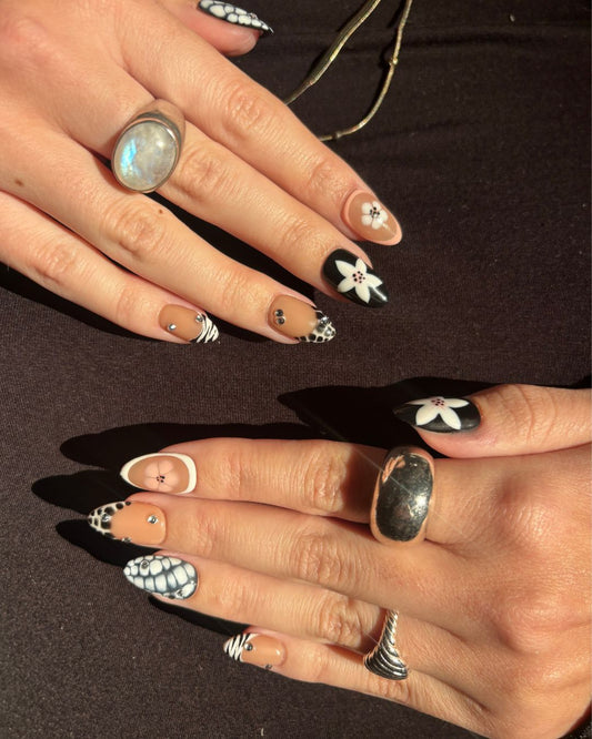 Phantom Bloom - FancyNails
