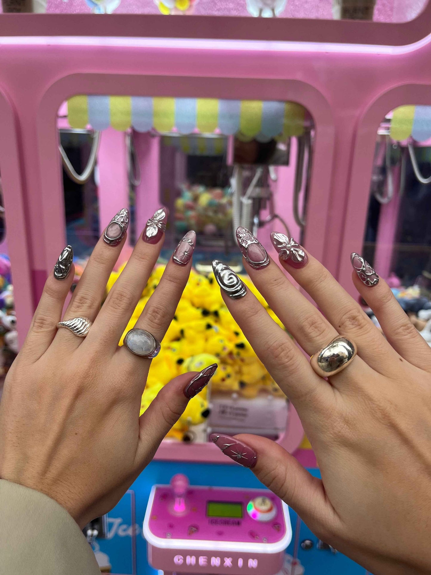 Faux ongles press-on 3D Darcy – rose métallisé chrome FancyNails
