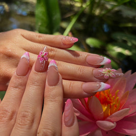 Faux ongles press-on 3D Pinky Baby – rose tendre floral été FancyNails